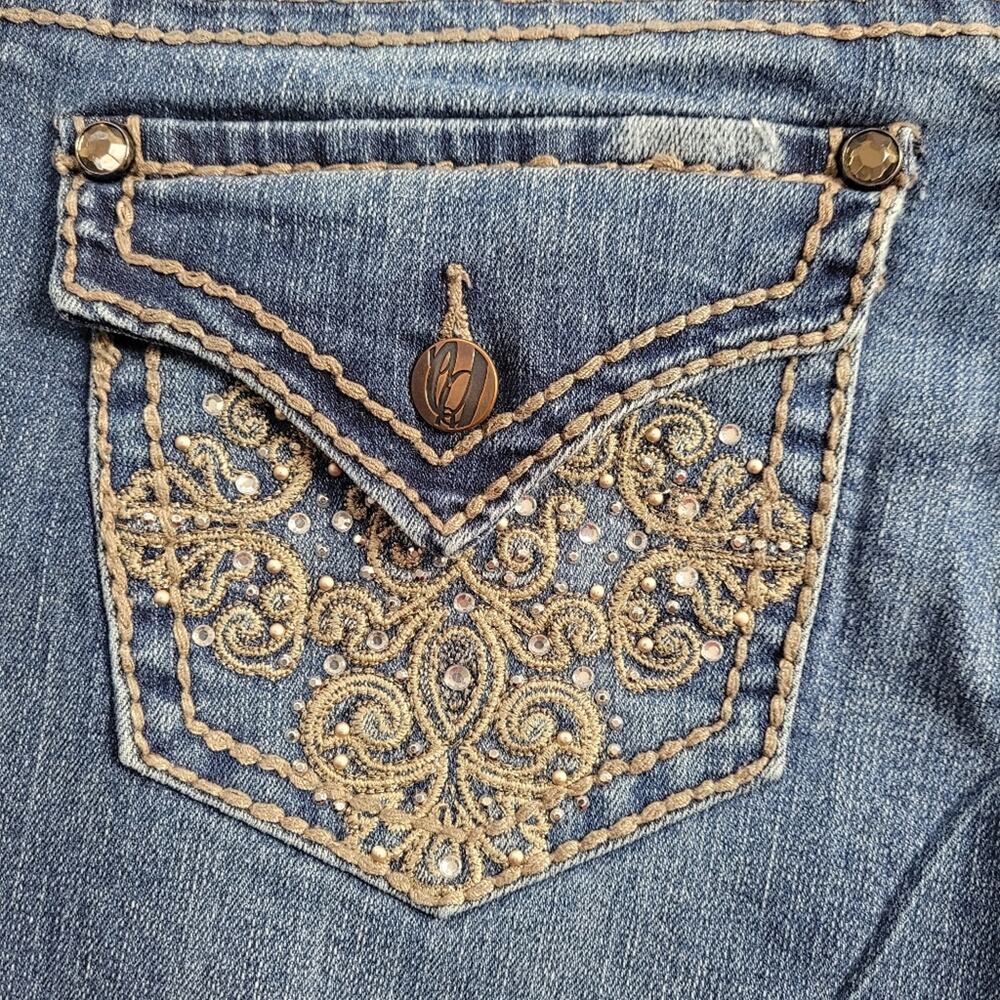 Nine West Bling Embroidered Rhinestone Studded Cropped Jeans size 6 Thick Stitch - Picture 10 of 15